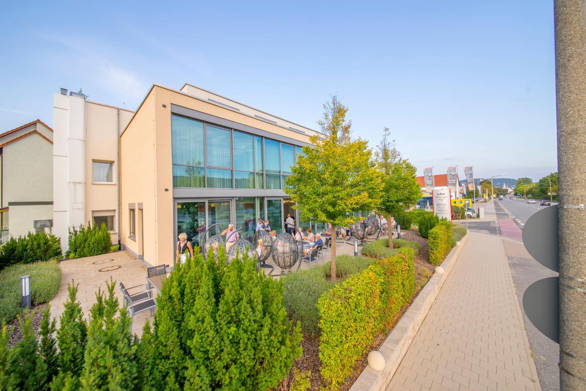 Nuernberger Hof Hotel